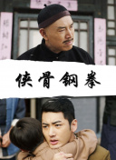 他扒开我的内裤把舌头伸进去